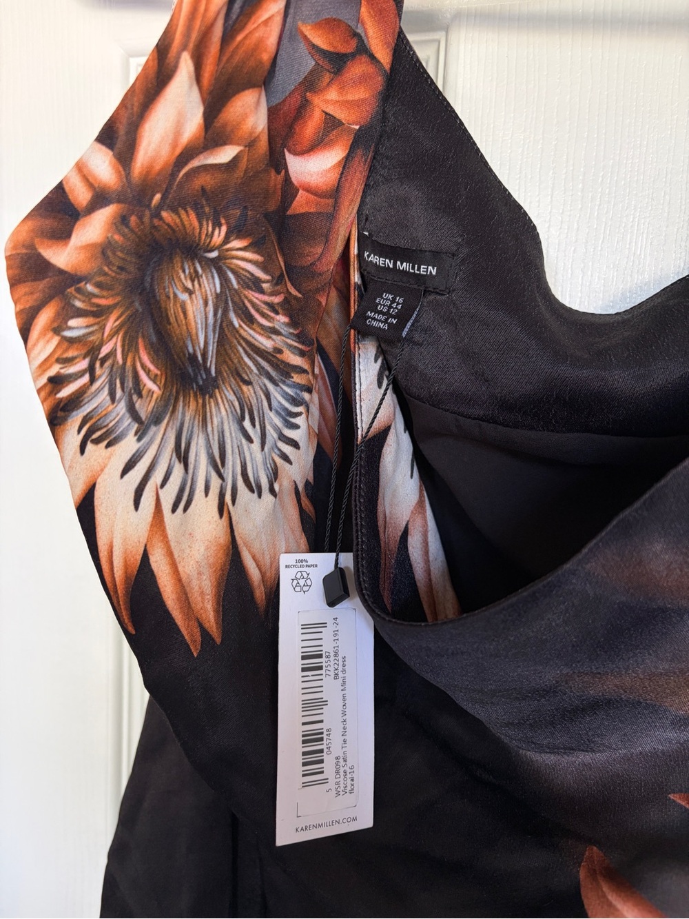 NWT Karen Millen Viscose Satin Tie Neck Scarf Mini Dress Floral Print US12 - Picture 7 of 13